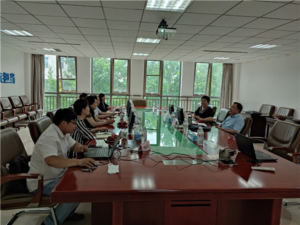 农业农村部微生物肥料和食用菌菌种质量监视磨练测试中心李俊主任、姜昕主任来球盟会公司调研、指导事情 农业农村部微生物肥料和食用菌菌种质量监视磨练测试中心李俊主任、姜昕主任来球盟会公司调研、指导事情
